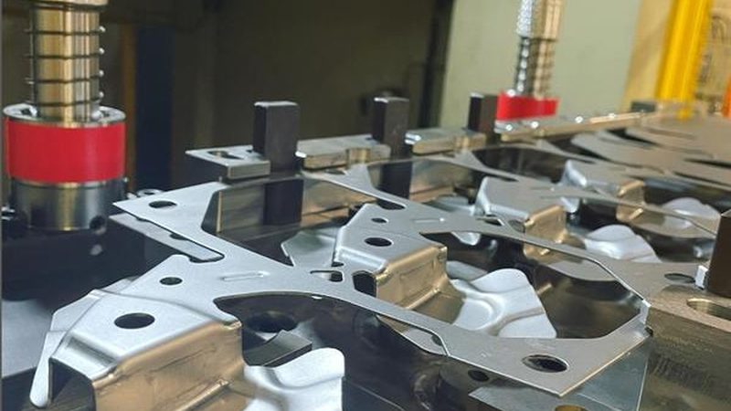 上海本地塑胶模具公司排名背后的考量因素**